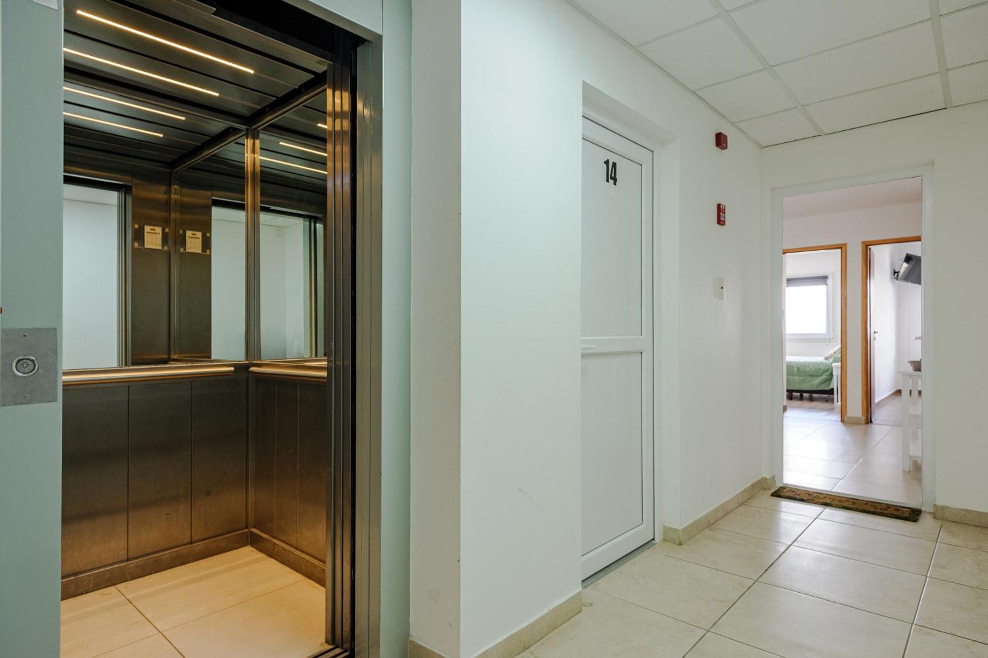 אושואיה Gray Fox Apartments Las Aljabas מראה חיצוני תמונה